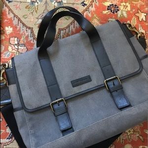 Dooney & Bourke tote/computer bag